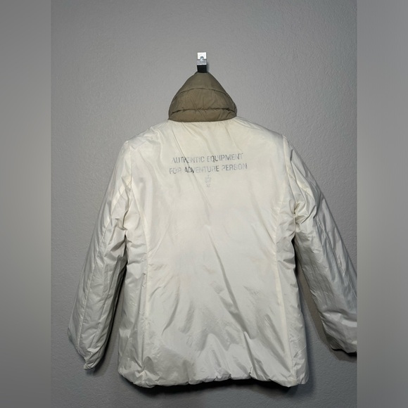 Reversible Women's down puffer jacket - Picture 5 of 12